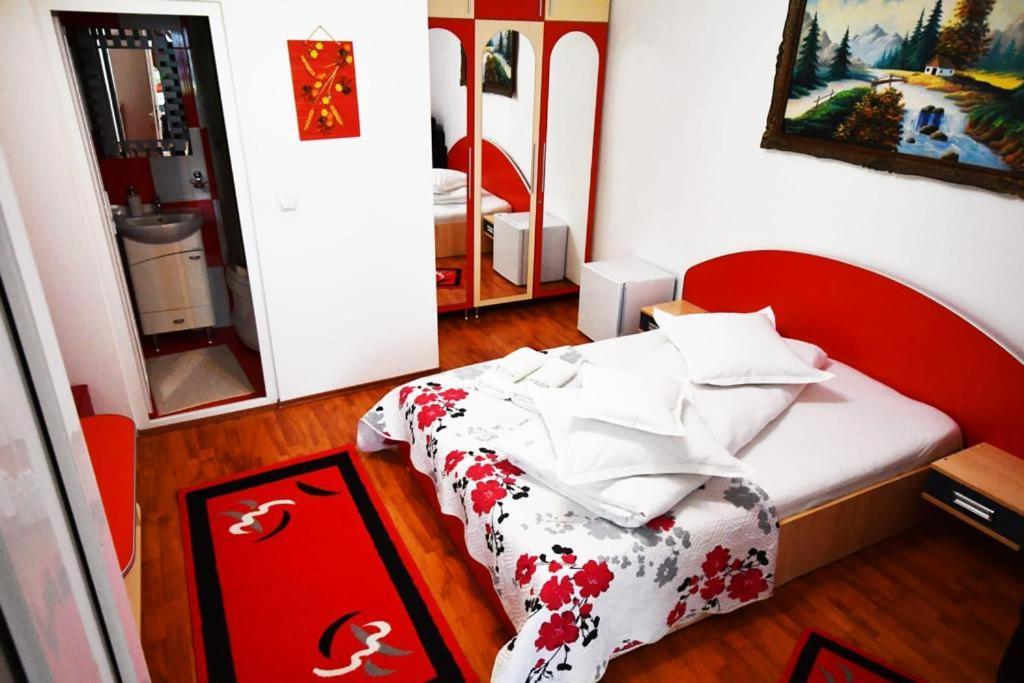 Casa Stefanut Ξενοδοχείο Moeciu De Sus Εξωτερικό φωτογραφία