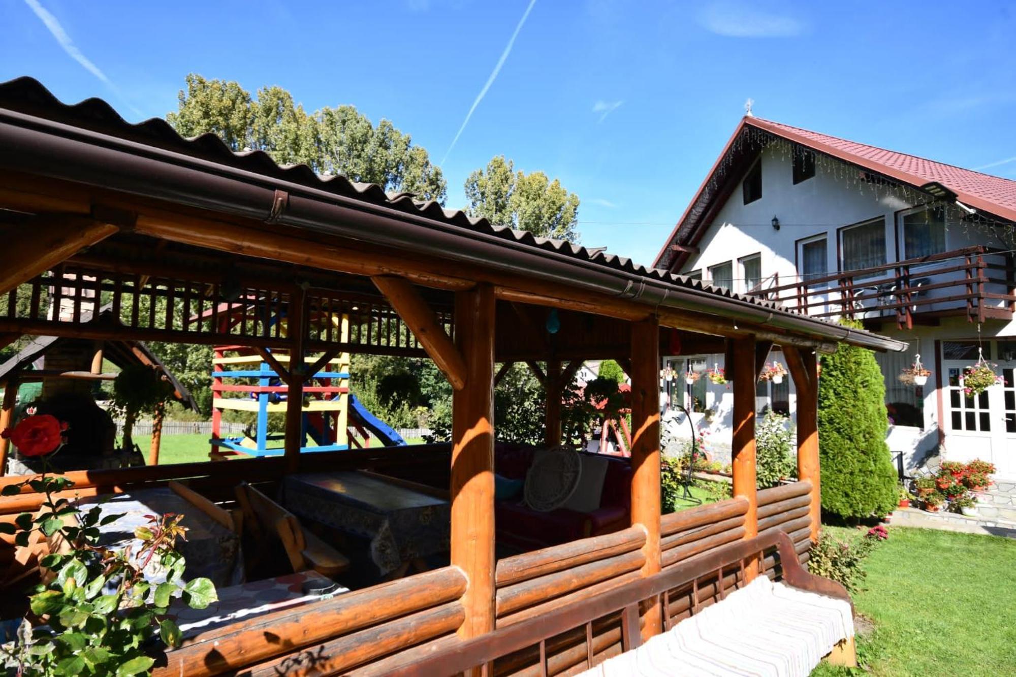 Casa Stefanut Ξενοδοχείο Moeciu De Sus Εξωτερικό φωτογραφία